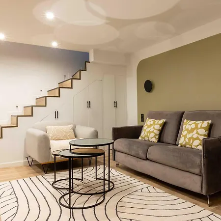 Bright Loft - 2br-6p - Place Pigalle Apartment